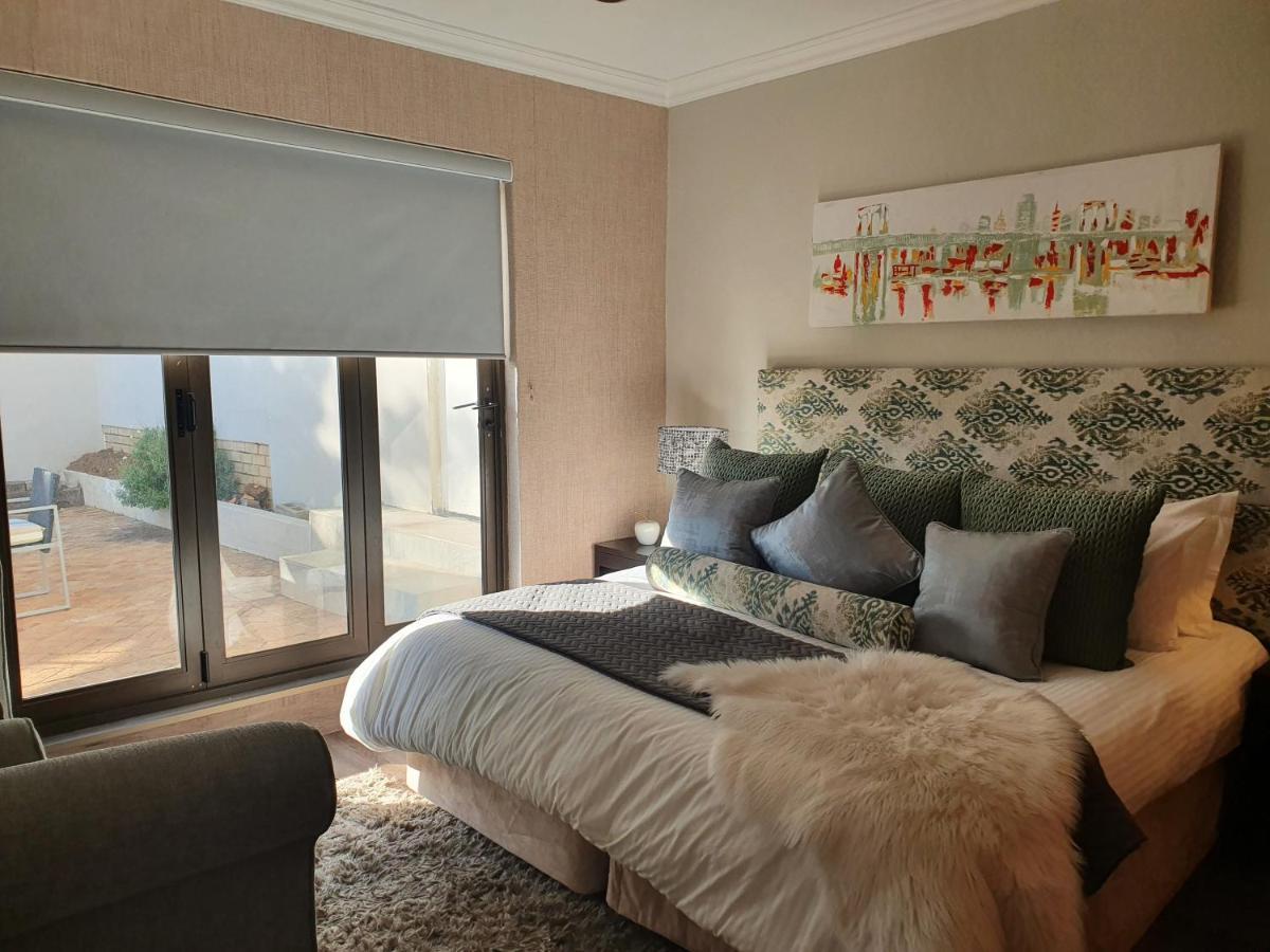 Luxury Boutique Home In Kyalami Мидранд Экстерьер фото