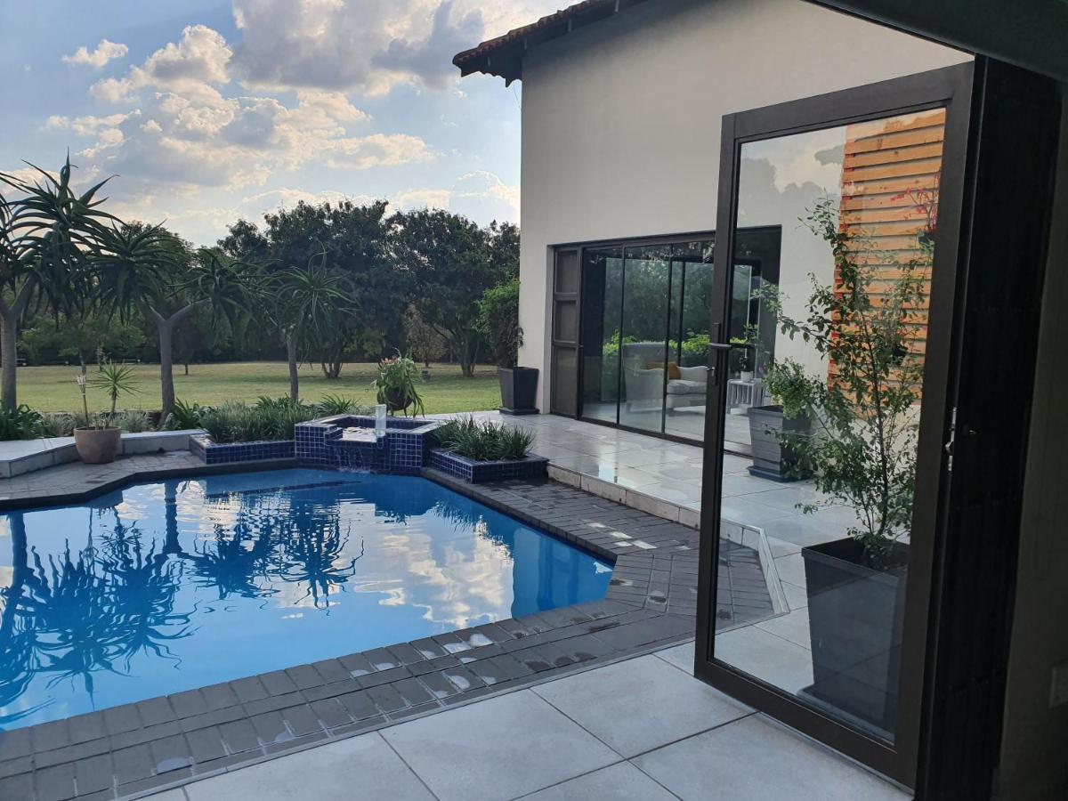Luxury Boutique Home In Kyalami Мидранд Экстерьер фото